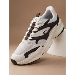 AVANT Men DriftPulse Sneakers - White & Brown