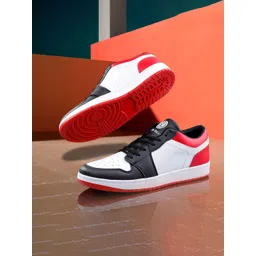 bacca bucci Men Colourblocked Perforated Sneakers