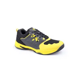 bacca bucci Men Football Non-Marking Shoes