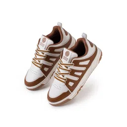 bacca bucci Men Textured Round Toe Comfort Insole Sneakers