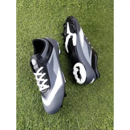 Bacca Bucci Men's Strike X Grey Football Shoes