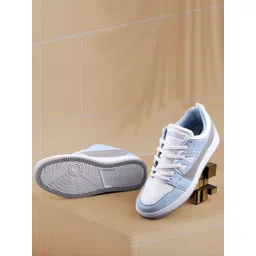 bacca bucci Women SERENITY Colourblocked Low-Top Sneakers