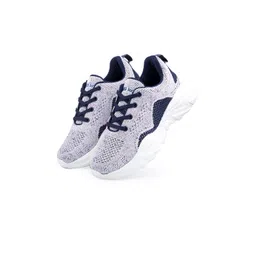 bacca bucci Women Woven Design Sneakers