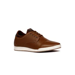 Bata Men Comfort Sole Sneakers