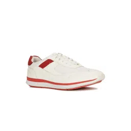 Bata Men Running Shoes