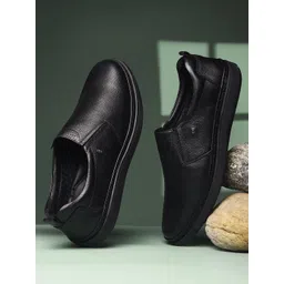 Bata Men Slip-On Sneakers