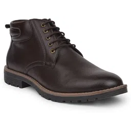 Bata Men’s Casual Boots – Stylish & Comfortable Footwear for Everyday Wear Boots For Men