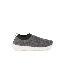 Bata Men's Grey Walking Shoes