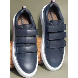 Bata Men's LESUIRE Navy Casual Sneakers