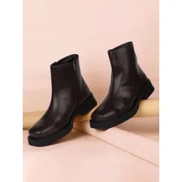 Bata Round Toe Block Heeled Casual Boots