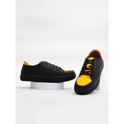 Big Fox Men Black Casual Sneakers