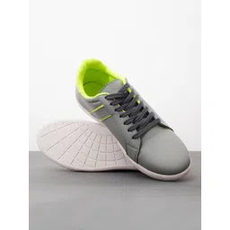 Big Fox Men Grey Colourblocked Sneakers
