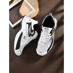 BIRDE Men Colourblocked Lightweight Lace-Ups Sneakers