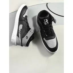 BIRDE Men Colourblocked Sneakers