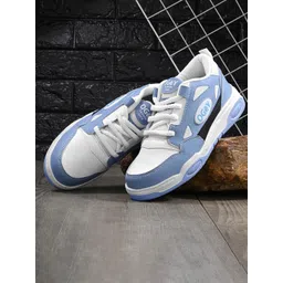 BIRDE Men Colourblocked Sneakers