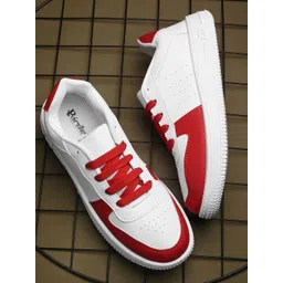 BIRDE Men Colourblocked Sneakers