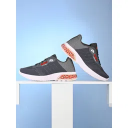 BIRDE Men Grey Woven Design Sneakers