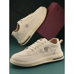 BIRDE Men Woven Design Sneakers