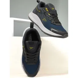 Blacktown Men Mesh Running Non-Marking Shoes