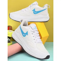 Blacktown Men Textured Sneakers