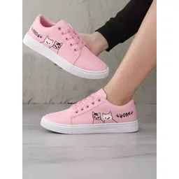 BOKZZON Women Printed Sneakers