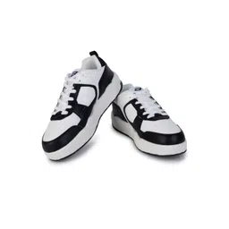 Bond Street Men Colourblocked Lace Ups Sneakers