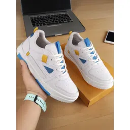 Bonexy Men Tan Canvas Sneakers