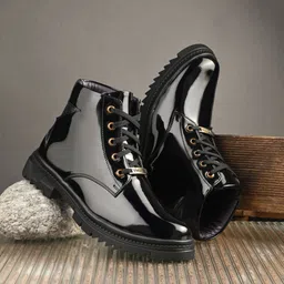 Boots For Men