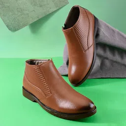 Boots For Men