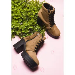 Boots For Women