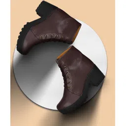 Boots For Women