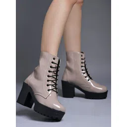 Boots For Women