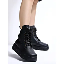 Boots For Women