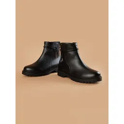 Boots For Women