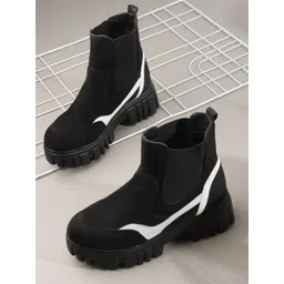 Boots For Women