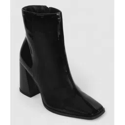 Boots For Women