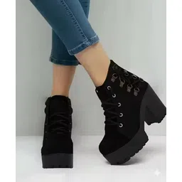 Boots For Women