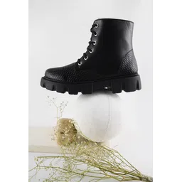 Boots For Women