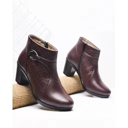 Boots For Women
