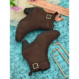 Boots For Women