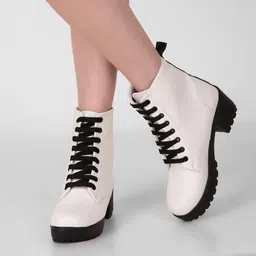 Boots For Women