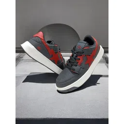 BOTABOCHI Men Round Toe Lace-Ups Sneakers