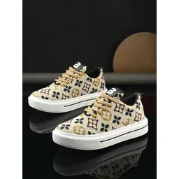 BUCIK Men Sneakers