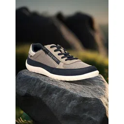 Bugatti Men Bermudas Lace-Ups Sneakers