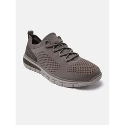 Bugatti Yucatan Men Textured Round Toe Textile Sneakers