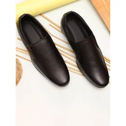 Butello Men Textured Leather Slip-On Sneakers