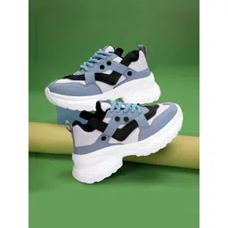 Buxton Women Colourblocked Sneakers