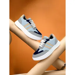Buxton Women Colourblocked Sneakers