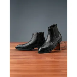 Bxxy Men Pointed Toe Chelsea Boots