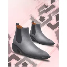 Bxxy Men Textured Suede Chelsea Boots